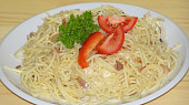 Špagety s brynzou