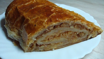 Výborný štrúdl, místo máku jsem dala nasekané ořechy