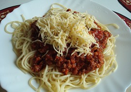 Špagety s mletým masem