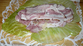 Vepřové rolky ve vepřové tukové bláně (bránici, košilce)