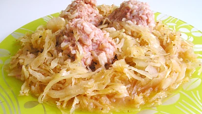 Kuličky v kysaném zelí