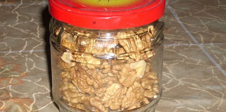 Ořechy zavařené v mikrovnce