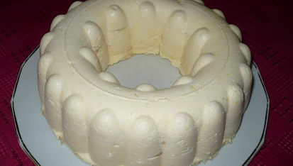 Nepečený tvarohový moučník s kompotem, Z mandarinkového kompotu.