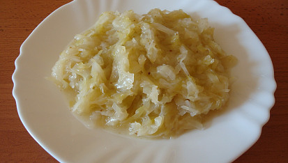 Dušené hlávkové zelí