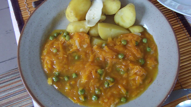 Mrkvička s hráškem