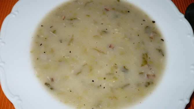 Kapustová polévka