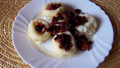 Korutanské plněné tvarohové knedlíky