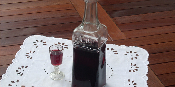 Malinový likér (Malinový likér)