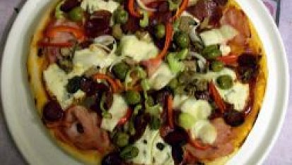 Těsto na pizzu, Pizza