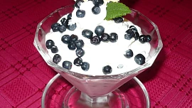 Tvarohové poháry s ovocem - dia