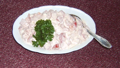 Rajčatový salát pochoutkový