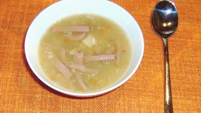 Čočková polévka z červené čočky