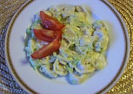 Tortelliny s pórkem v sýrové omáčce