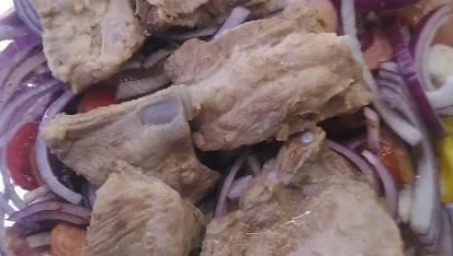 Mix gril dobrota pro Verunku, A když vařím vepřová žebra na polévku tak je přidám.