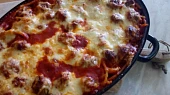 Zapečené mleté kuličky s gnocchi a sýrem