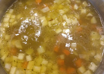 Zeleninová polévka (vývar)
