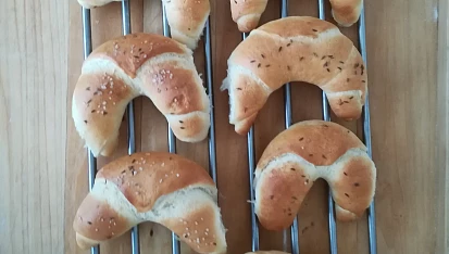 Obyčejné domácí rohlíky