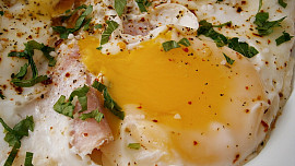 Hemenegs (Ham and Eggs)