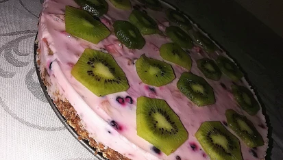 Nepečený dort s želatinou a jogurtem