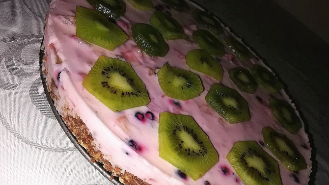 Nepečený dort s želatinou a jogurtem