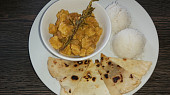 Krůtí prsa in da Jakarta, K indickému jídlu patří i placky čapátí