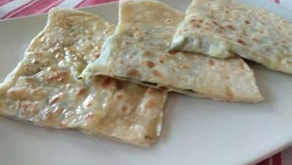 Gözleme (turecké placky), prudko jedlé