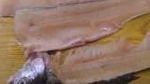 Pstruzi v papilotě (zabalené jako dopis v pečícím papíru), Druhý filet