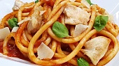 Rajčatová omáčka s makarony