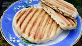 Chlebové placky z grilu
