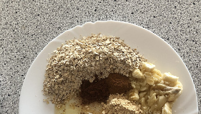 Kokosový mug cake
