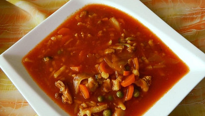 Rajčatová, trochu minestrone