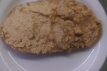  Vlevo mixovaná vpravo hrubá