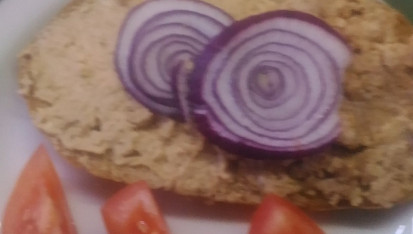 Domácí vepřová plec ve sklenici, jak mě ji naučil před 45 léty Vašek Dědič z Dačic, A tak byla svačinka.