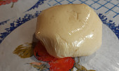 Šlehačkový koláč (žmolenka připravená do mrazáku)