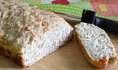 Pšenično-žitný chléb s vlašskými ořechy