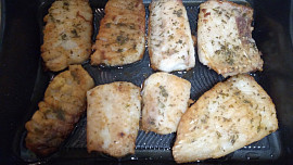 Kapr na tymiánu v sýrovém těstíčku