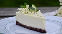 Bezový cheesecake