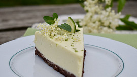 Bezový cheesecake