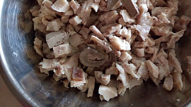 Bílá polévka z králíka