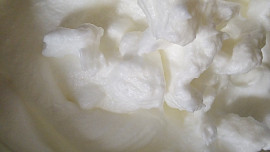 Ořechové štafetky s kávovým krémem