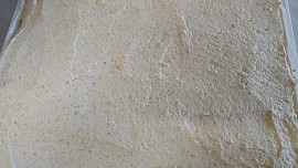 Ořechové štafetky s kávovým krémem