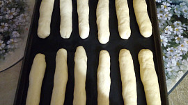 Máslové rovné rohlíky