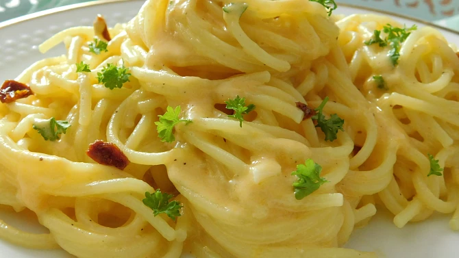 Špagety "Alfredo"