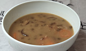 Čočkovo-houbová polévka