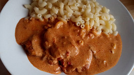 Kuře na paprikách - paprikáš