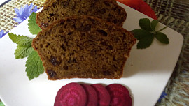 Chlebíček s červenou řepou