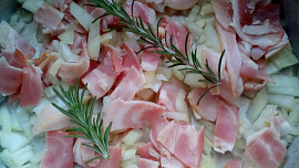 Nedělní kuře s těstovinami