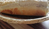 Toustový chleba z pekárny