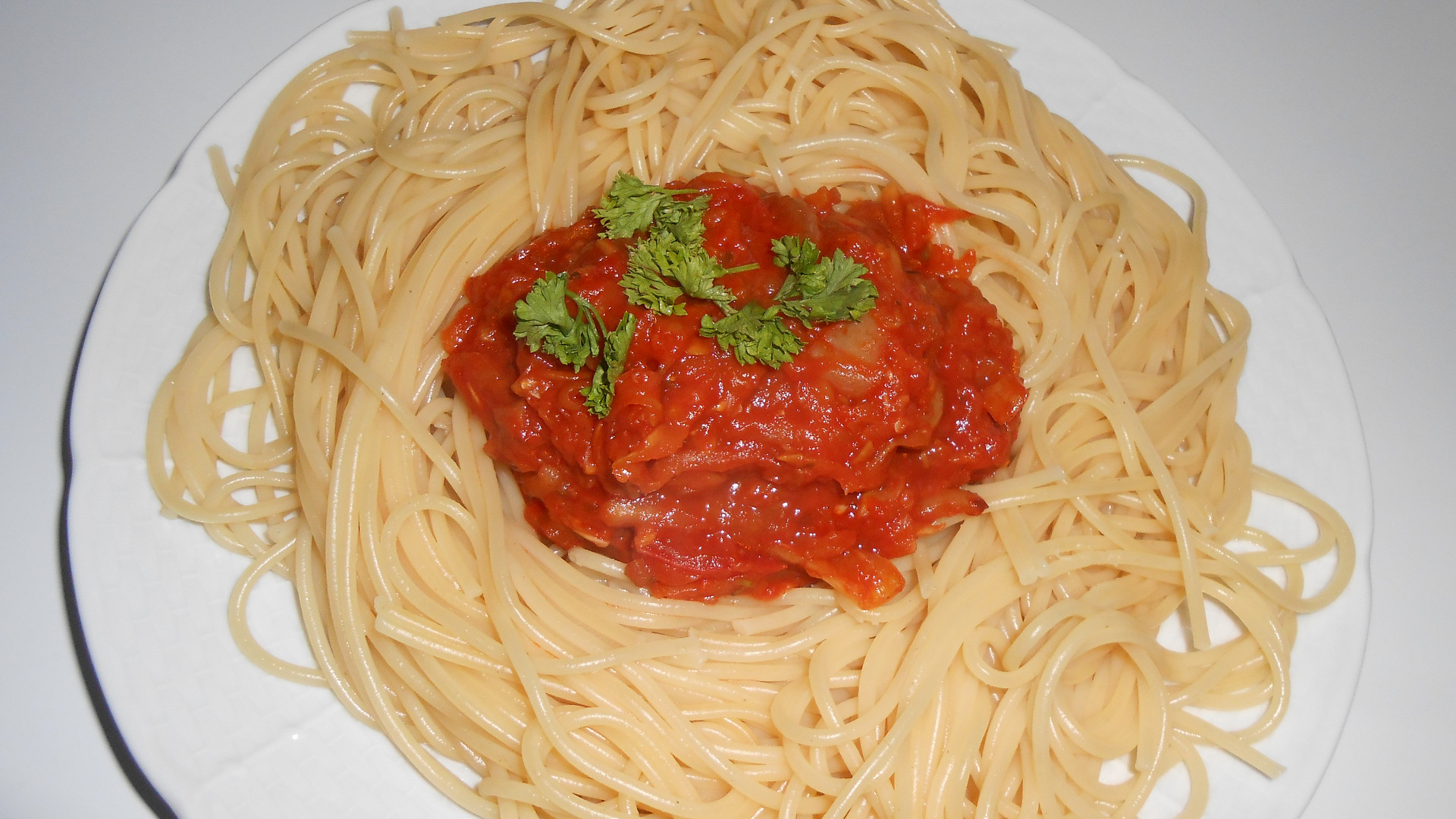 Bezvaječné špagety s cuketovou směsí (Dělená strava podle LK - Kytičky + zelenina)