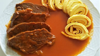 Rajská omáčka s grusetkami  (Dělená strava podle LK - zvířata), rajská omáčka, hovězí maso, grusetky